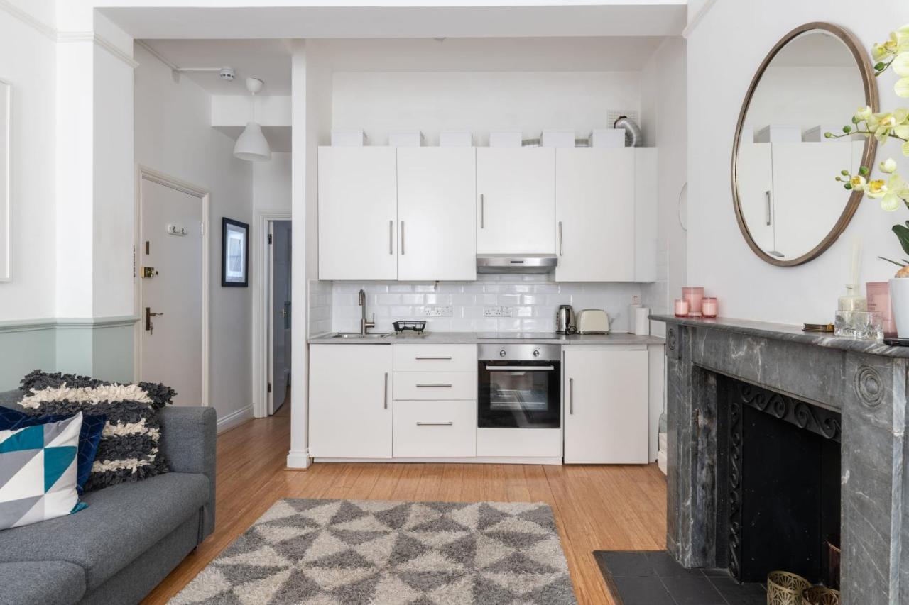 Guestready - Stunning Seafront Flat